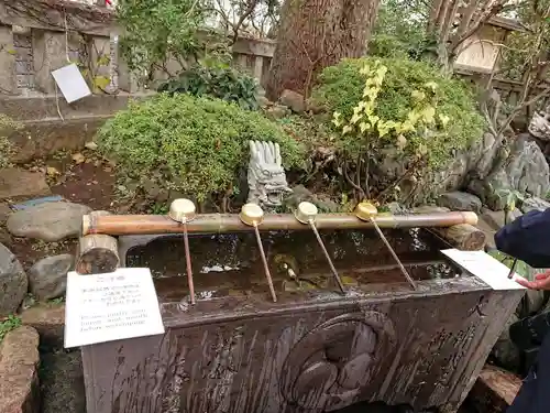 江島神社の手水舎
