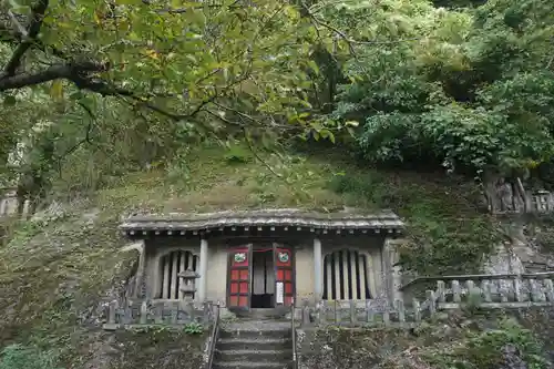 羅漢寺の本殿