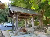 揖夜神社の手水舎