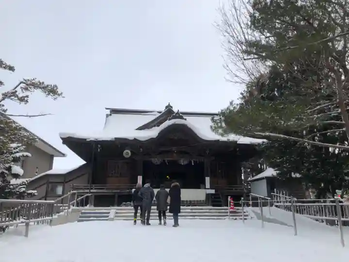 亀田八幡宮の本殿・本堂