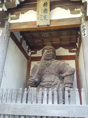 長命寺の像