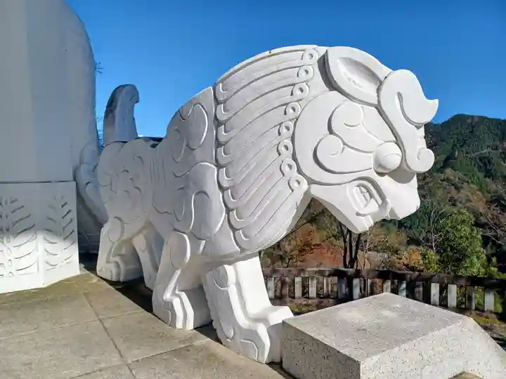 鳥居観音(埼玉県)