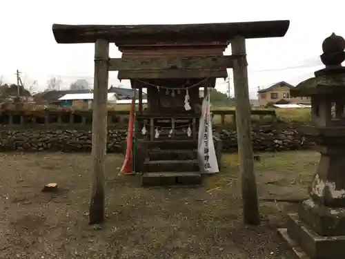 三宅神社の鳥居