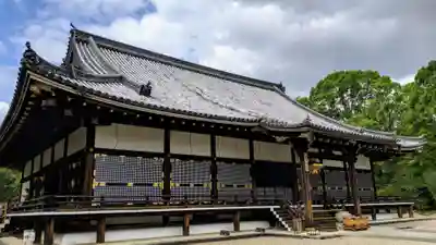 仁和寺の本殿・本堂