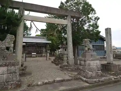 鞆尾神社の鳥居