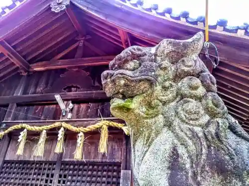 箭比神社の狛犬