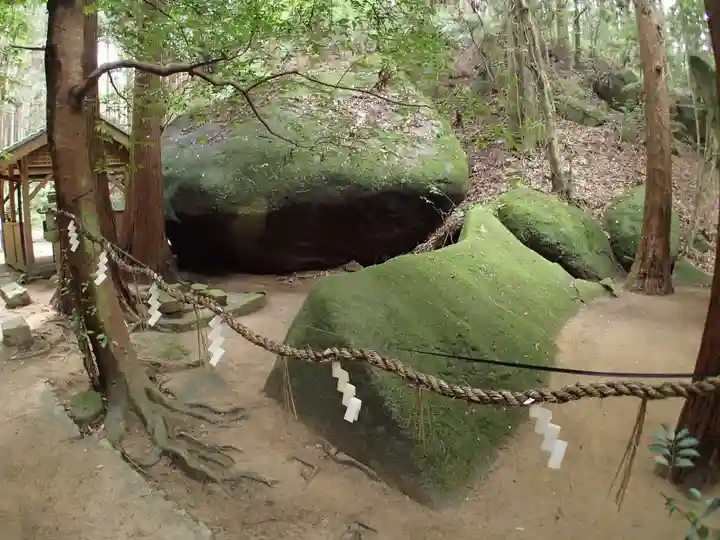 天乃石立神社の自然