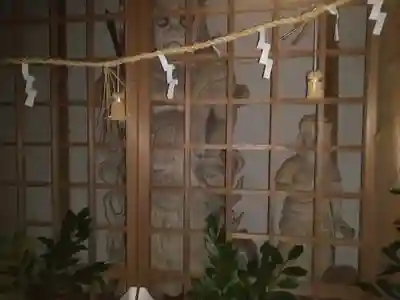 角埋神社の仏像