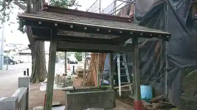 岩槻愛宕神社の手水舎