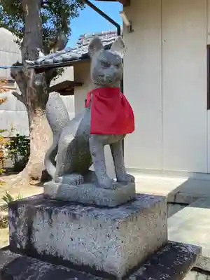 稲荷神社の狛犬