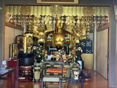 神楽坂安養寺の{uncategorized: "未分類", other: "その他", undefined: "問題あり", building: "その他建物", grave: "お墓", sacred_gate: "鳥居", guardian: "狛犬", statue: "像", buddha: "仏像", history: "歴史", nature: "自然", garden: "庭園", animal: "動物", pagoda: "塔", temizu: "手水舎", mountain_gate: "山門・神門", sanctuary: "本殿・本堂", subordinate: "末社・摂社", art: "芸術", scenery: "景色", jizo: "地蔵", ema: "絵馬", goshuin: "御朱印", omikuji: "おみくじ", items: "授与品その他", amulet: "お守り", goshuincho: "御朱印帳", eats: "食事", festival: "お祭り", votive_dance: "神楽", shichigosan: "七五三参", wedding: "結婚式", experience: "体験その他", initially: "初詣", around: "周辺", anti_infection: "感染症対策"}