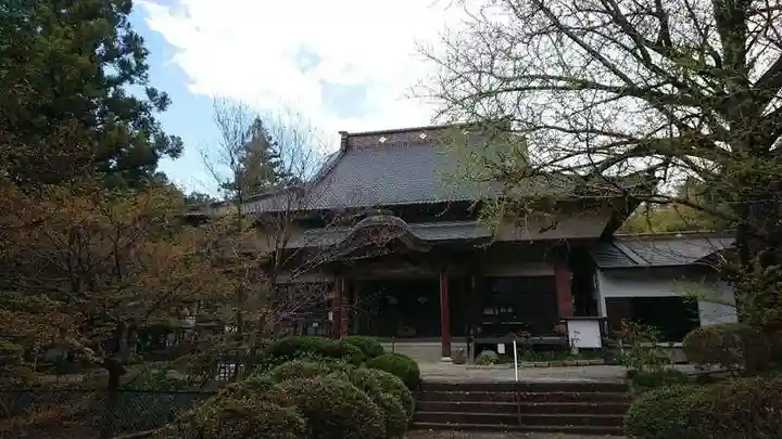 大泉寺の本殿・本堂
