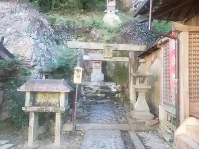 橿森神社の末社・摂社