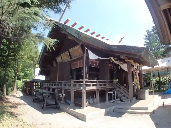 寒川神社の本殿・本堂