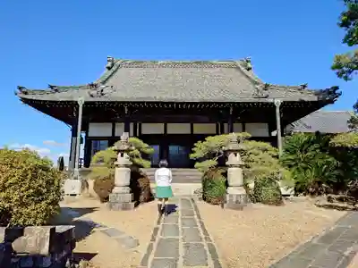 泉称寺の本殿・本堂