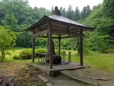 安久津八幡神社の手水舎