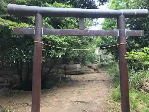 白山神社の鳥居