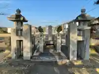 天神社遥拝所の{uncategorized: "未分類", other: "その他", undefined: "問題あり", building: "その他建物", grave: "お墓", sacred_gate: "鳥居", guardian: "狛犬", statue: "像", buddha: "仏像", history: "歴史", nature: "自然", garden: "庭園", animal: "動物", pagoda: "塔", temizu: "手水舎", mountain_gate: "山門・神門", sanctuary: "本殿・本堂", subordinate: "末社・摂社", art: "芸術", scenery: "景色", jizo: "地蔵", ema: "絵馬", goshuin: "御朱印", omikuji: "おみくじ", items: "授与品その他", amulet: "お守り", goshuincho: "御朱印帳", eats: "食事", festival: "お祭り", votive_dance: "神楽", shichigosan: "七五三参", wedding: "結婚式", experience: "体験その他", initially: "初詣", around: "周辺", anti_infection: "感染症対策"}