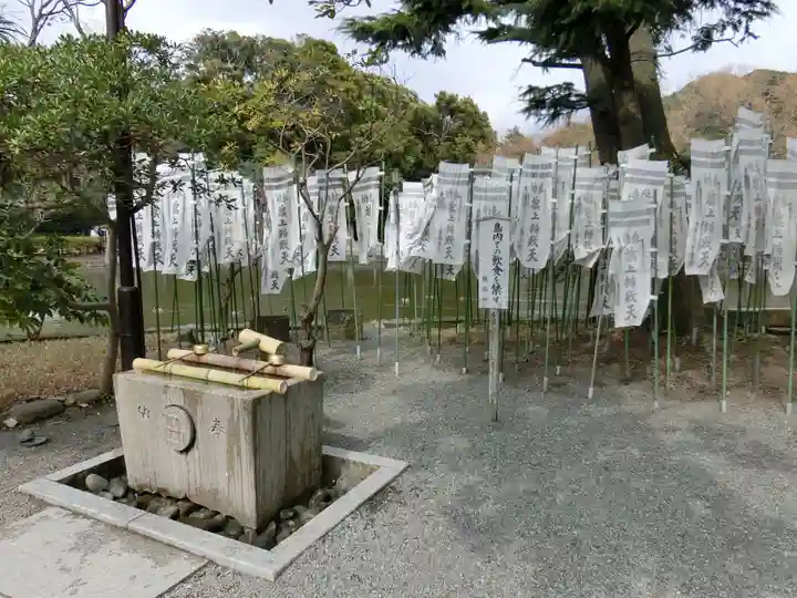 旗上弁財天社の手水舎