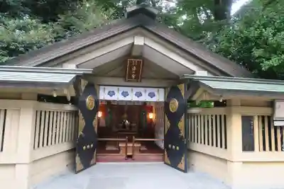 東郷神社の末社・摂社