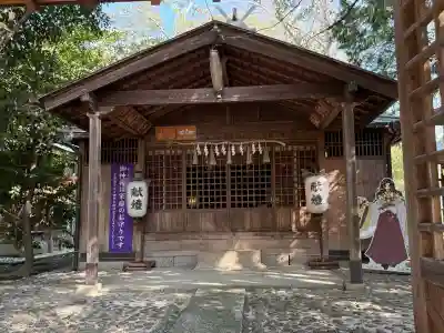 大屋都姫神社の{uncategorized: "未分類", other: "その他", undefined: "問題あり", building: "その他建物", grave: "お墓", sacred_gate: "鳥居", guardian: "狛犬", statue: "像", buddha: "仏像", history: "歴史", nature: "自然", garden: "庭園", animal: "動物", pagoda: "塔", temizu: "手水舎", mountain_gate: "山門・神門", sanctuary: "本殿・本堂", subordinate: "末社・摂社", art: "芸術", scenery: "景色", jizo: "地蔵", ema: "絵馬", goshuin: "御朱印", omikuji: "おみくじ", items: "授与品その他", amulet: "お守り", goshuincho: "御朱印帳", eats: "食事", festival: "お祭り", votive_dance: "神楽", shichigosan: "七五三参", wedding: "結婚式", experience: "体験その他", initially: "初詣", around: "周辺", anti_infection: "感染症対策"}