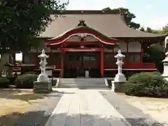 本成寺の本殿