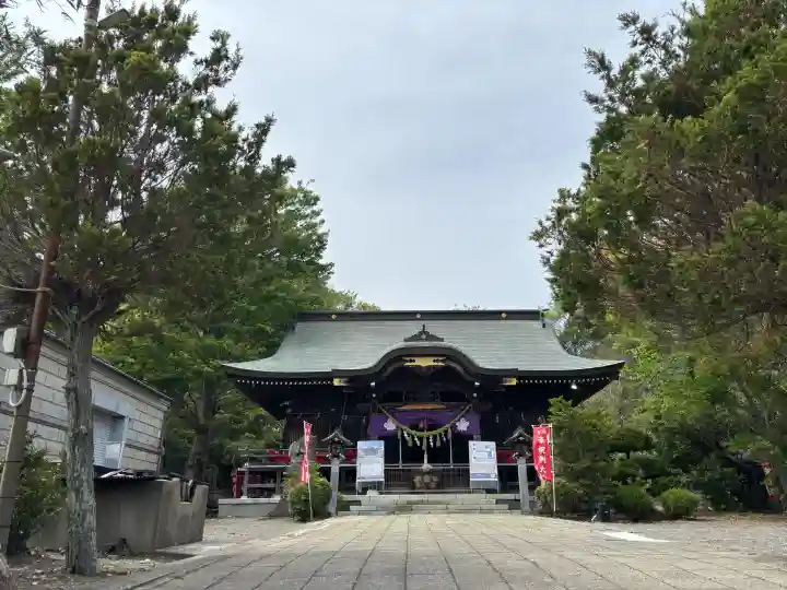 四倉諏訪神社の{uncategorized: "未分類", other: "その他", undefined: "問題あり", building: "その他建物", grave: "お墓", sacred_gate: "鳥居", guardian: "狛犬", statue: "像", buddha: "仏像", history: "歴史", nature: "自然", garden: "庭園", animal: "動物", pagoda: "塔", temizu: "手水舎", mountain_gate: "山門・神門", sanctuary: "本殿・本堂", subordinate: "末社・摂社", art: "芸術", scenery: "景色", jizo: "地蔵", ema: "絵馬", goshuin: "御朱印", omikuji: "おみくじ", items: "授与品その他", amulet: "お守り", goshuincho: "御朱印帳", eats: "食事", festival: "お祭り", votive_dance: "神楽", shichigosan: "七五三参", wedding: "結婚式", experience: "体験その他", initially: "初詣", around: "周辺", anti_infection: "感染症対策"}