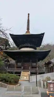 楽法寺（雨引観音）の{uncategorized: "未分類", other: "その他", undefined: "問題あり", building: "その他建物", grave: "お墓", sacred_gate: "鳥居", guardian: "狛犬", statue: "像", buddha: "仏像", history: "歴史", nature: "自然", garden: "庭園", animal: "動物", pagoda: "塔", temizu: "手水舎", mountain_gate: "山門・神門", sanctuary: "本殿・本堂", subordinate: "末社・摂社", art: "芸術", scenery: "景色", jizo: "地蔵", ema: "絵馬", goshuin: "御朱印", omikuji: "おみくじ", items: "授与品その他", amulet: "お守り", goshuincho: "御朱印帳", eats: "食事", festival: "お祭り", votive_dance: "神楽", shichigosan: "七五三参", wedding: "結婚式", experience: "体験その他", initially: "初詣", around: "周辺", anti_infection: "感染症対策"}