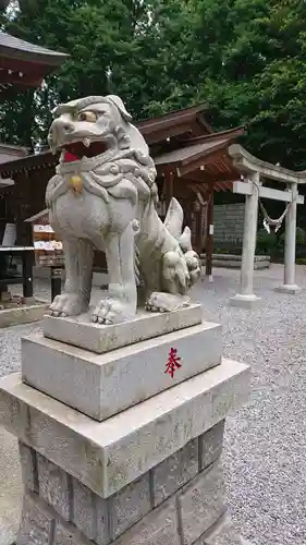 薬師寺八幡宮の狛犬