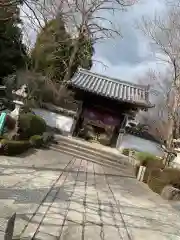 龍福寺の山門