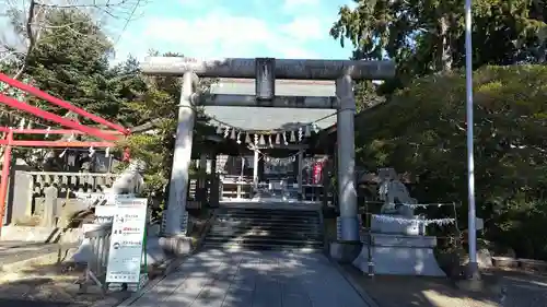 鳥屋神社の鳥居