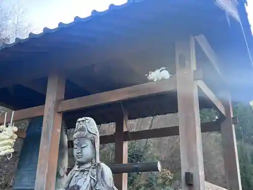 御誕生寺（猫寺）(福井県)