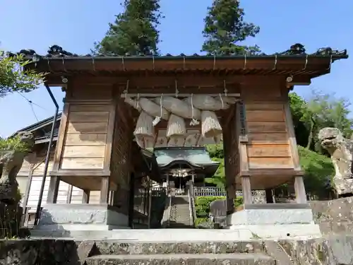 須我神社の山門