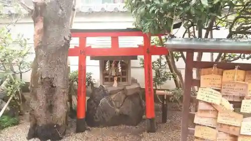 お登勢明神の鳥居