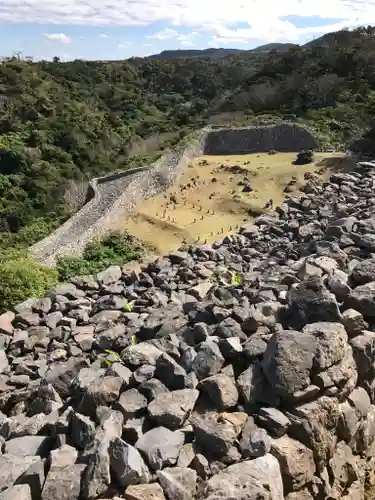 今帰仁里主所火の神(沖縄県)