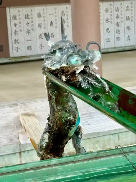 日岡神社の手水舎