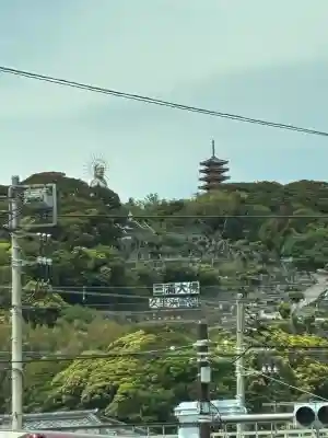 三浦大佛の{uncategorized: "未分類", other: "その他", undefined: "問題あり", building: "その他建物", grave: "お墓", sacred_gate: "鳥居", guardian: "狛犬", statue: "像", buddha: "仏像", history: "歴史", nature: "自然", garden: "庭園", animal: "動物", pagoda: "塔", temizu: "手水舎", mountain_gate: "山門・神門", sanctuary: "本殿・本堂", subordinate: "末社・摂社", art: "芸術", scenery: "景色", jizo: "地蔵", ema: "絵馬", goshuin: "御朱印", omikuji: "おみくじ", items: "授与品その他", amulet: "お守り", goshuincho: "御朱印帳", eats: "食事", festival: "お祭り", votive_dance: "神楽", shichigosan: "七五三参", wedding: "結婚式", experience: "体験その他", initially: "初詣", around: "周辺", anti_infection: "感染症対策"}