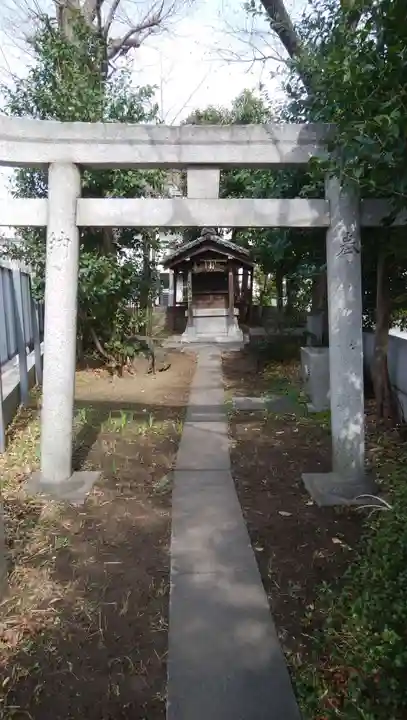 随喜稲荷神社の鳥居