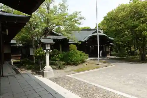 竈山神社の本殿