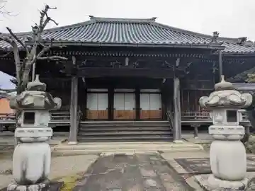 欣浄寺の本殿・本堂