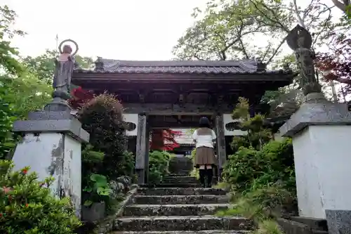 東安寺の山門・神門