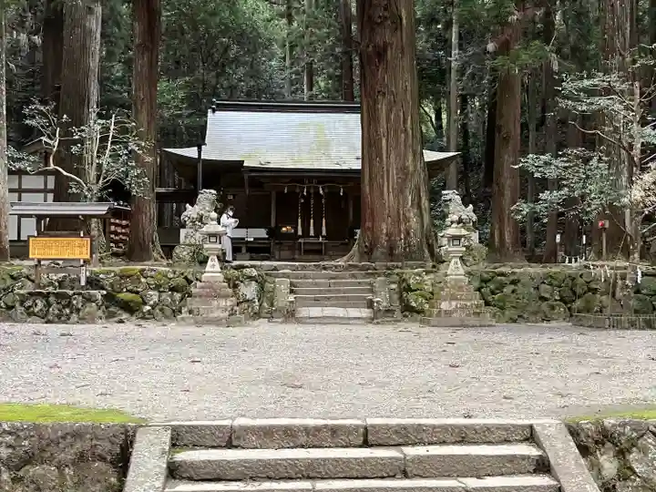 室生龍穴神社(奈良県)
