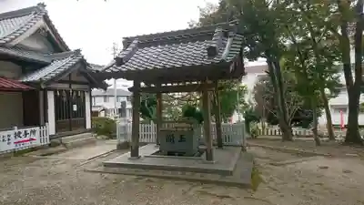 七所神社の手水舎