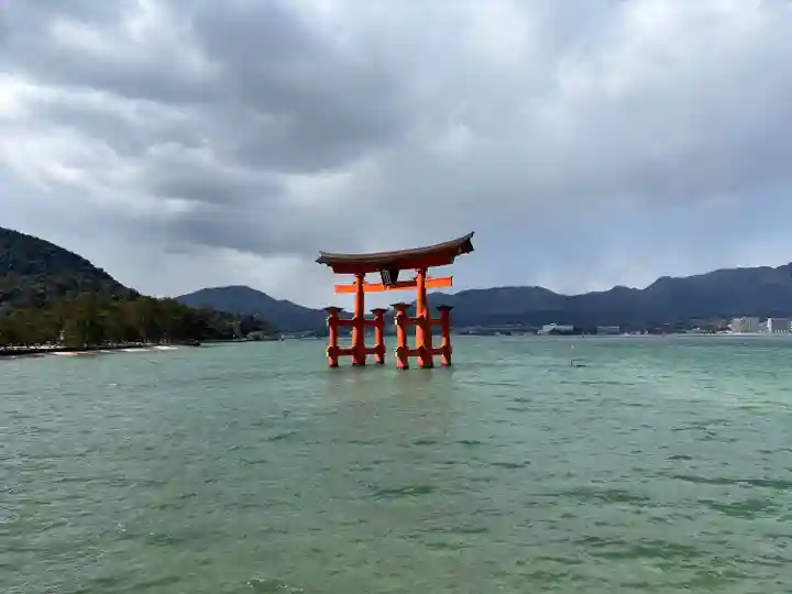 厳島神社(広島県)