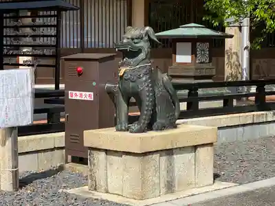 三重縣護國神社の狛犬