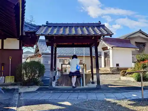 正法寺の手水舎