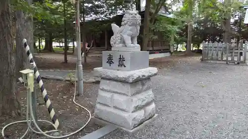 旭川神社の狛犬