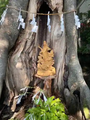 秩父今宮神社の仏像