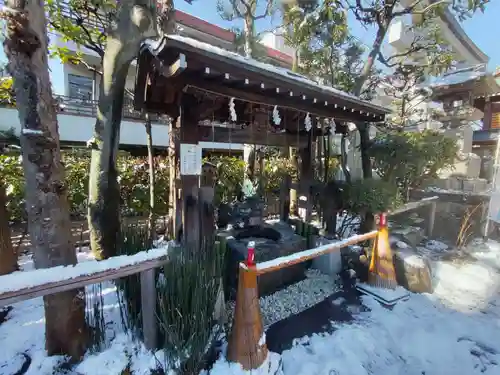 高木神社の手水舎