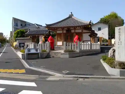 東覚寺の本殿・本堂